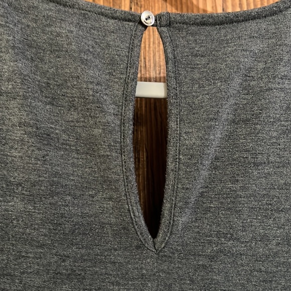 Juicy Couture Heathered gray cold shoulder romper with elastic drawstring waist - Picture 7 of 9